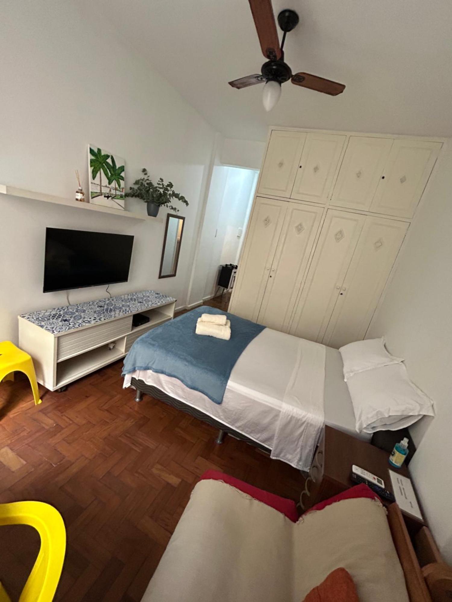 Comfort In Copacabana 2 Blocks To The Apartment